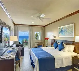 Deluxe Beachfront Room with Ocean View