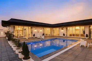 Luxury Private Pool Villa for Groups
